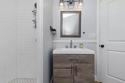 40 Baxter St #7, Boston, MA 02127 - Photo 15