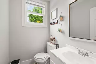 158 Main St, Upton, MA 01568 - Photo 21