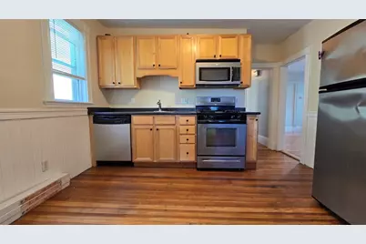 86 Conwell Ave #A, Somerville, MA 02144 - Photo 1