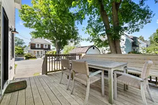 13 Pleasant St, Hamilton, MA 01982 - Photo 33