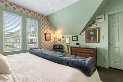 13 Pleasant St, Hamilton, MA 01982 - Photo 21
