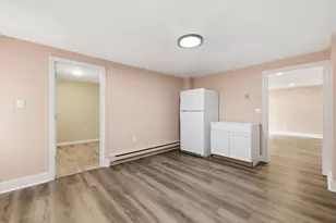 18 Fuller Ave, Lancaster, MA 01523 - Photo 7