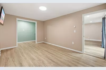 18 Fuller Ave, Lancaster, MA 01523 - Photo 13