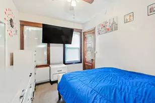 42 Adams St, Worcester, MA 01604 - Photo 9