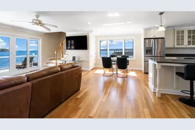 177 Seaconnet Blvd, Portsmouth, RI 02871 - Photo 11