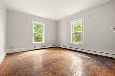 7 Maple Ave, Haverhill, MA 01830 - Photo 11