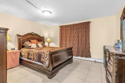 262 E Haverhill St #2, Lawrence, MA 01841 - Photo 9