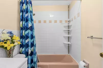 262 E Haverhill St #2, Lawrence, MA 01841 - Photo 13