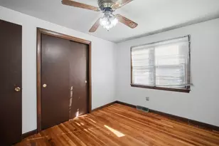 74 Leatherleaf Dr, Springfield, MA 01109 - Photo 15