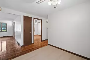 74 Leatherleaf Dr, Springfield, MA 01109 - Photo 13