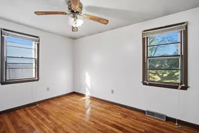 74 Leatherleaf Dr, Springfield, MA 01109 - Photo 7