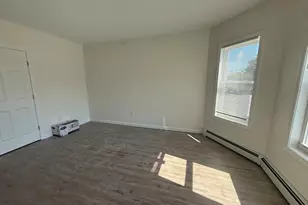 27 Intervale St, Brockton, MA 02302 - Photo 5