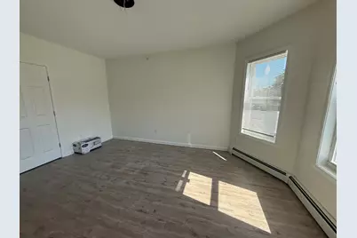 27 Intervale St #R-2, Brockton, MA 02302 - Photo 3