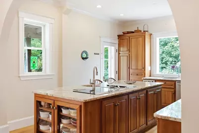 314 Newtonville Avenue #4, Newton, MA 02460 - Photo 9