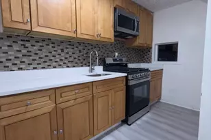 33 Greenbrier St, Boston, MA 02124 - Photo 1