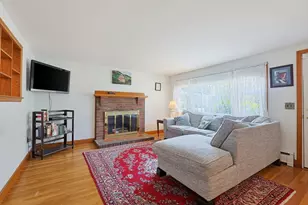 10 Meyer St, Boston, MA 02131 - Photo 15