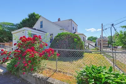 16 Lakeview St, Blackstone, MA 01504 - Photo 3