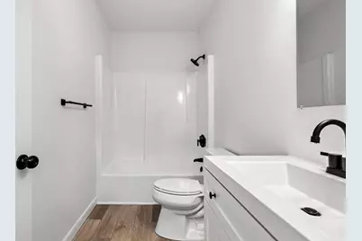 14 Pierce St #8, Foxboro, MA 02035 - Photo 5