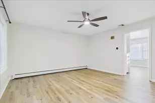 37 Glen Ave, Chelmsford, MA 01824 - Photo 17