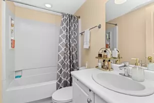 8-12 Museum Way, Cambridge, MA 02141 - Photo 11