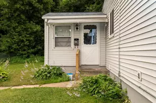 159 Roy, Springfield, MA 01104 - Photo 5