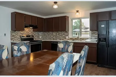 159 Roy, Springfield, MA 01104 - Photo 17