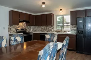 159 Roy, Springfield, MA 01104 - Photo 17