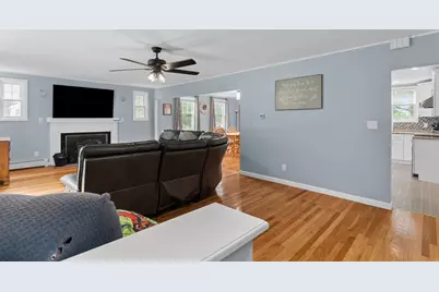 10 Wesley Dr, Leicester, MA 01524 - Photo 7