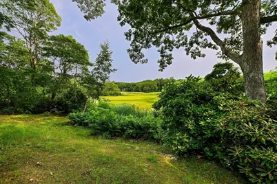 72 Loop Rd, Falmouth, MA 02540 - Photo 37
