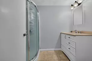 2 Yale St, Peabody, MA 01960 - Photo 39