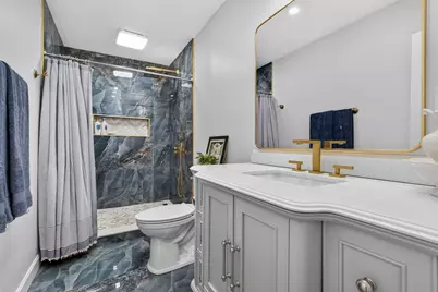 2 Yale St, Peabody, MA 01960 - Photo 17