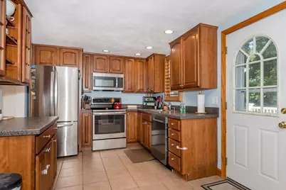 66 Healy Rd, Weymouth, MA 02188 - Photo 5