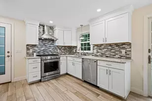 52 Cecile Dr, Chicopee, MA 01020 - Photo 7