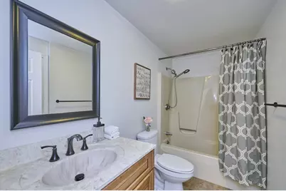 86 White St #C, Lowell, MA 01854 - Photo 19