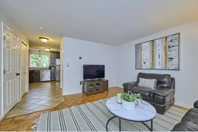 86 White St #C, Lowell, MA 01854 - Photo 7