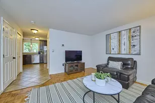 86 White St, Lowell, MA 01854 - Photo 7