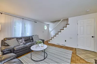 86 White St #C, Lowell, MA 01854 - Photo 5