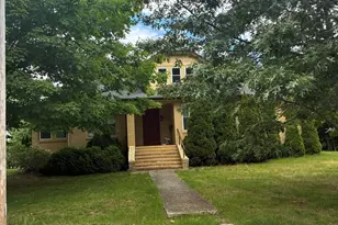 350 Plain St, Braintree, MA 02184 - Photo 1