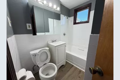 869 Brock Ave #2S, New Bedford, MA 02744 - Photo 3