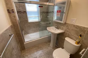 98 Toxteth St, Brookline, MA 02446 - Photo 9