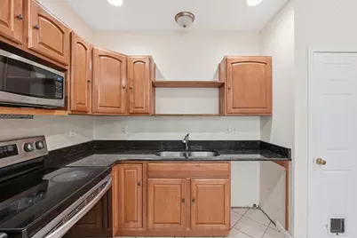 143 Providence St #2, Worcester, MA 01604 - Photo 7