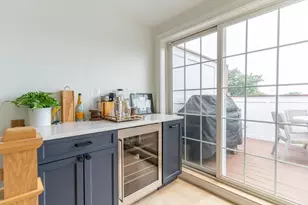 237 Bunker Hill St, Boston, MA 02129 - Photo 27