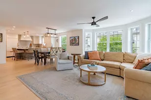 237 Bunker Hill St, Boston, MA 02129 - Photo 5