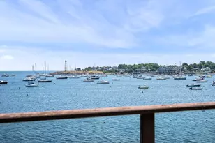 137R Front, Marblehead, MA 01945 - Photo 31