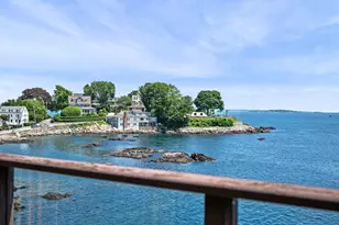 137R Front, Marblehead, MA 01945 - Photo 33