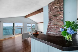 137R Front, Marblehead, MA 01945 - Photo 29