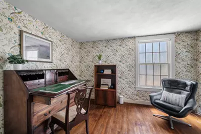 137R Front, Marblehead, MA 01945 - Photo 15