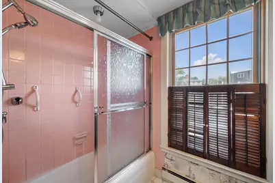 137R Front, Marblehead, MA 01945 - Photo 21