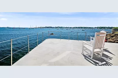 137R Front, Marblehead, MA 01945 - Photo 19