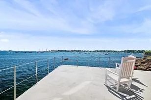 137R Front, Marblehead, MA 01945 - Photo 19